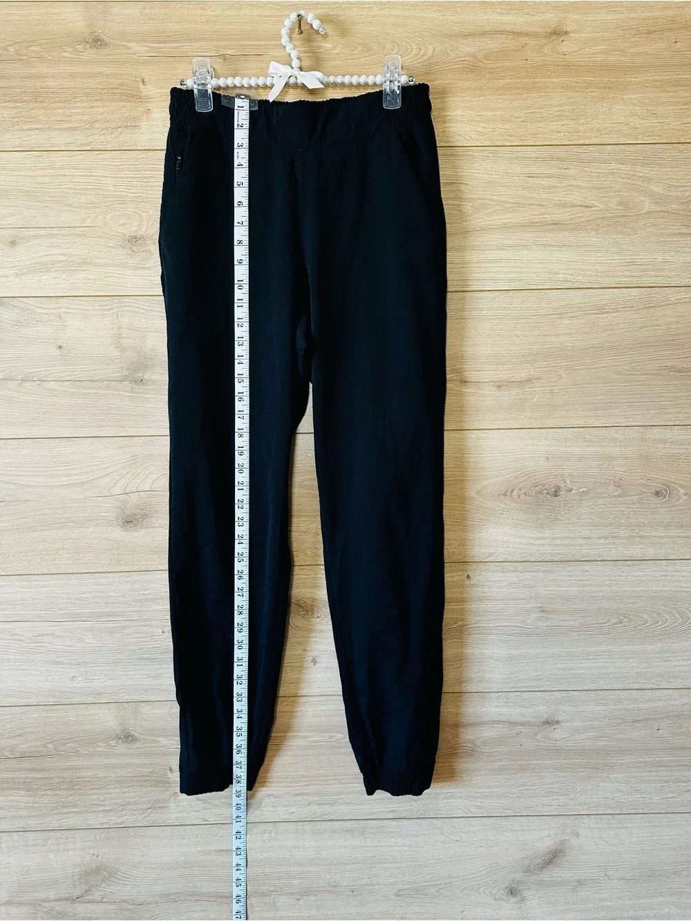 Athleta Broklyn Textured Black High-Rise Jogger Pants